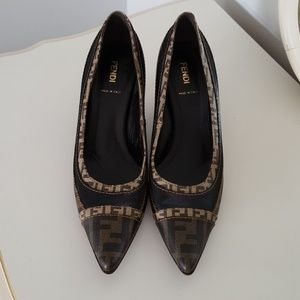 FENDI leather Zucca pumps